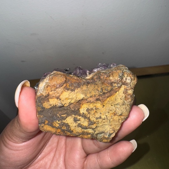 Vintage Pewter Unicorn Figurine with Amethyst Crystal Geode - Picture 4 of 6